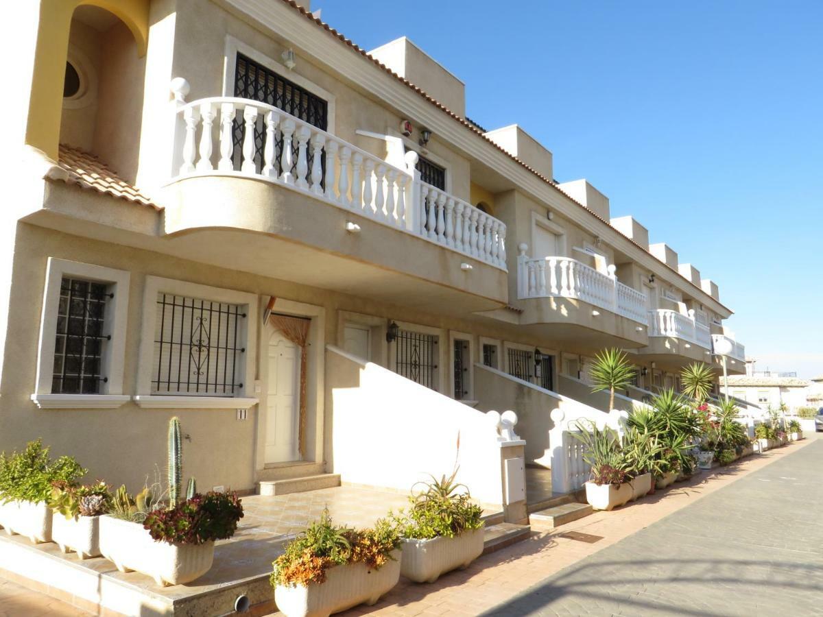 Casa Para Descanso Dehesa de Campoamor  Bagian luar foto