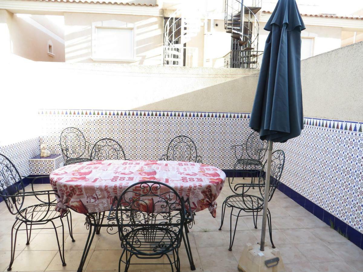 Casa Para Descanso Dehesa de Campoamor  Bagian luar foto